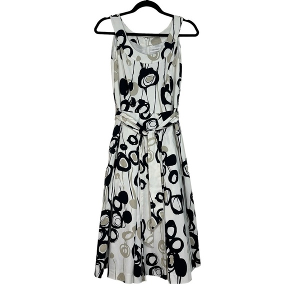 Calvin Klein White and Black Scoop Neck Fit and Flare Pleated Tie Waist Dress 6 - Picture 1 of 11